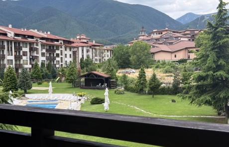 One-bedroom apartment for rent in a complex in Bansko